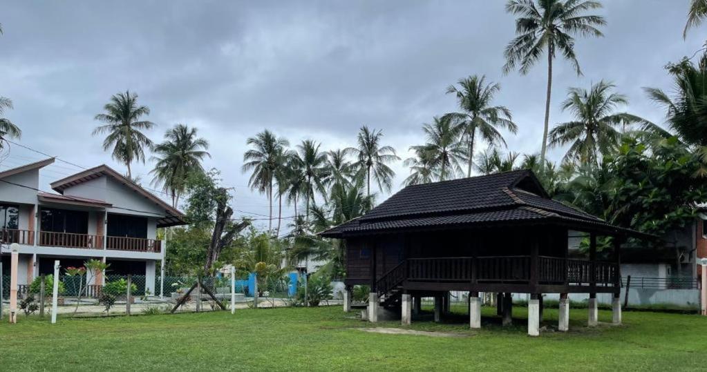 Red Coral Cottage ランカウイ島 エクステリア 写真