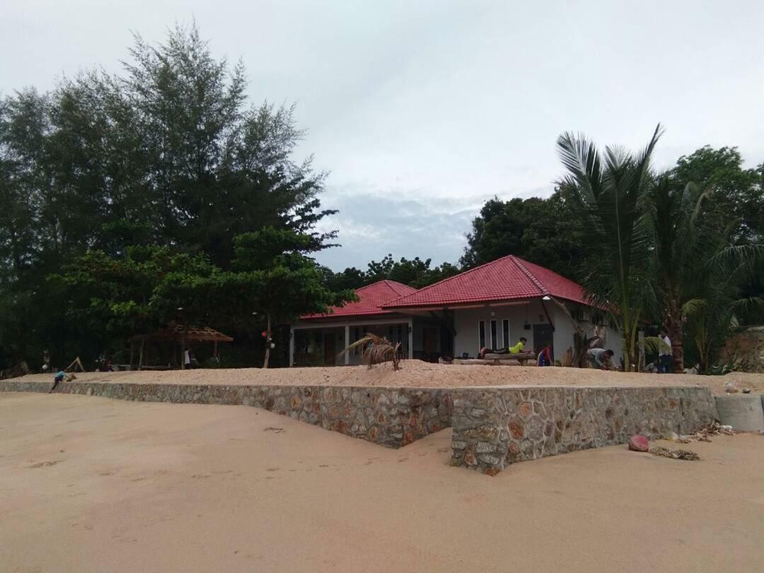Red Coral Cottage ランカウイ島 エクステリア 写真